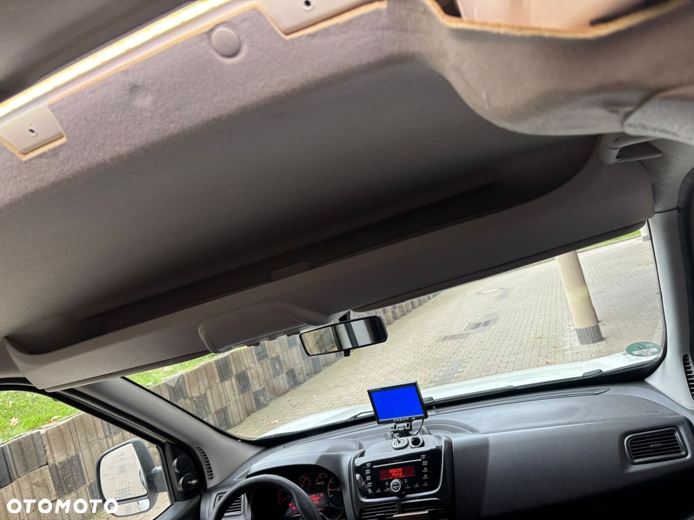 Opel Combo - 14