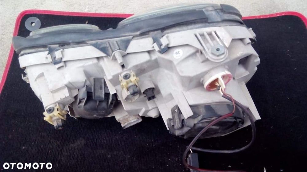 Mercedes CL 215 xenon lampa prawa żarnik - 2
