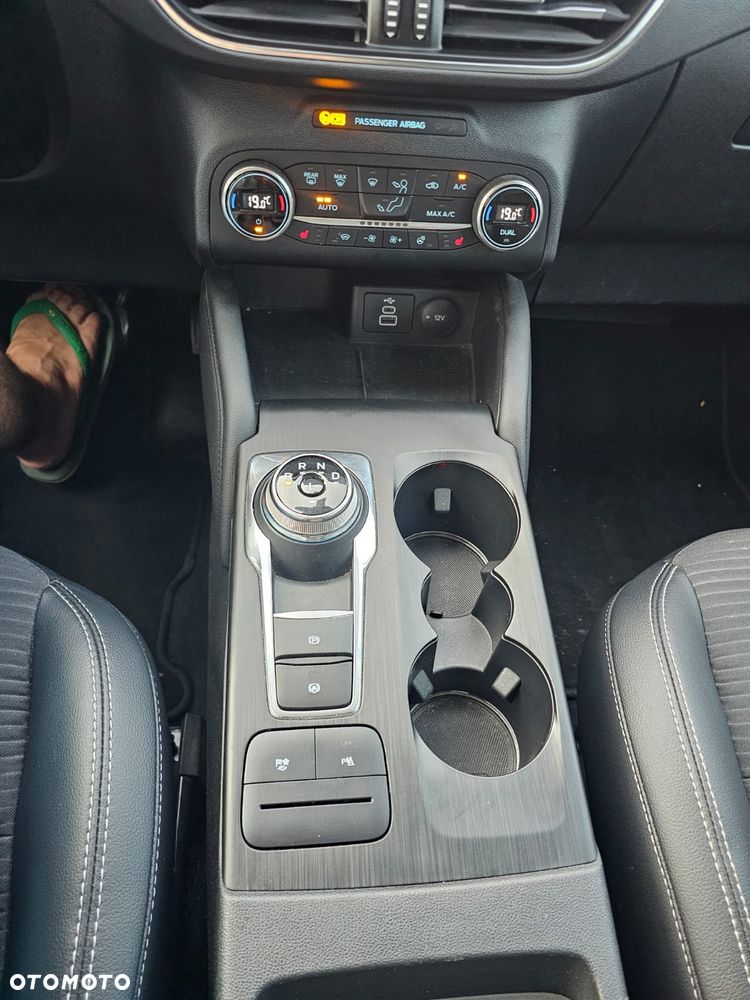 Ford Kuga 2.5 FHEV FWD Titanium X - 16