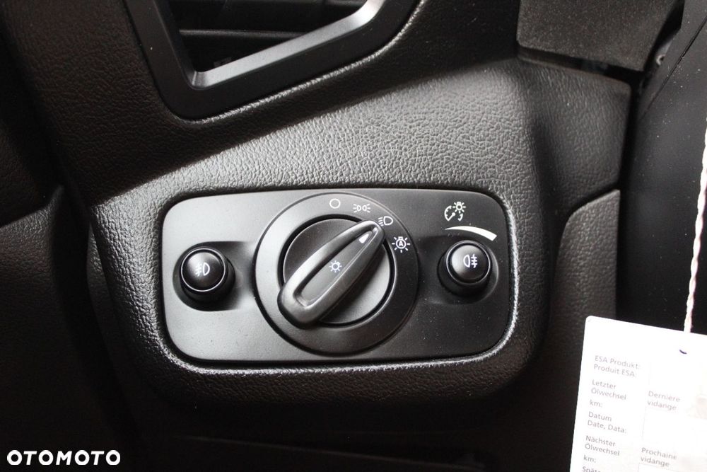 Ford Kuga - 34