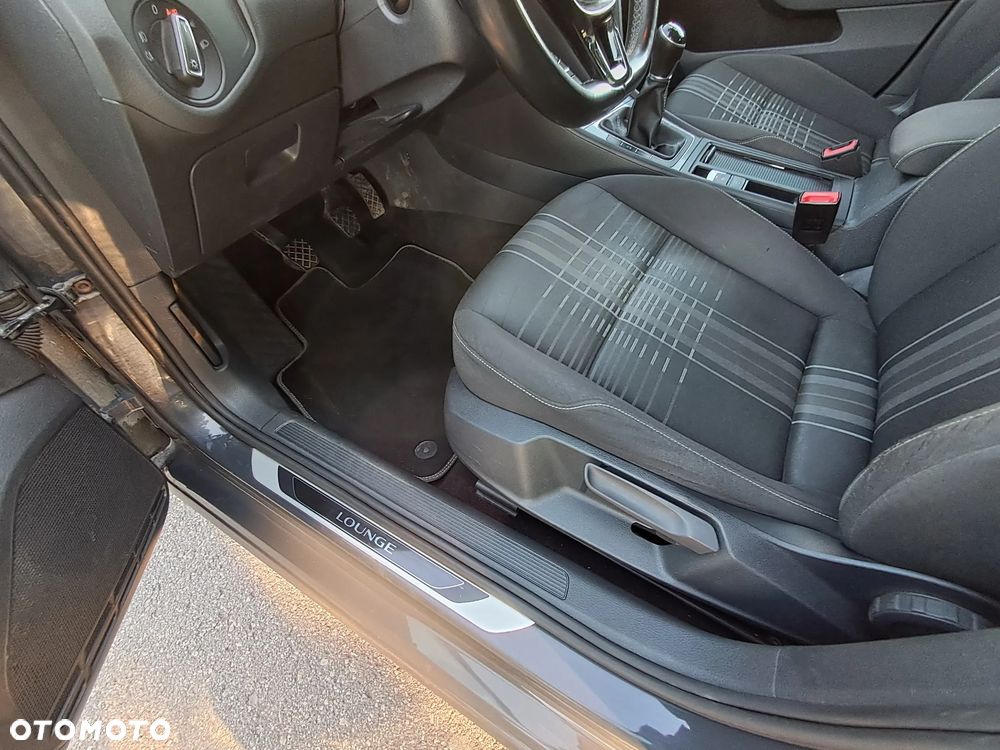 Volkswagen Golf 2.0 BlueTDI Highline - 29