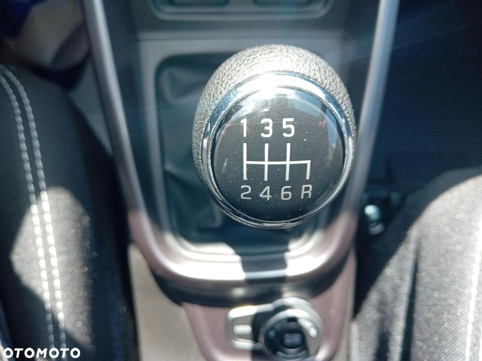 Suzuki Vitara - 12