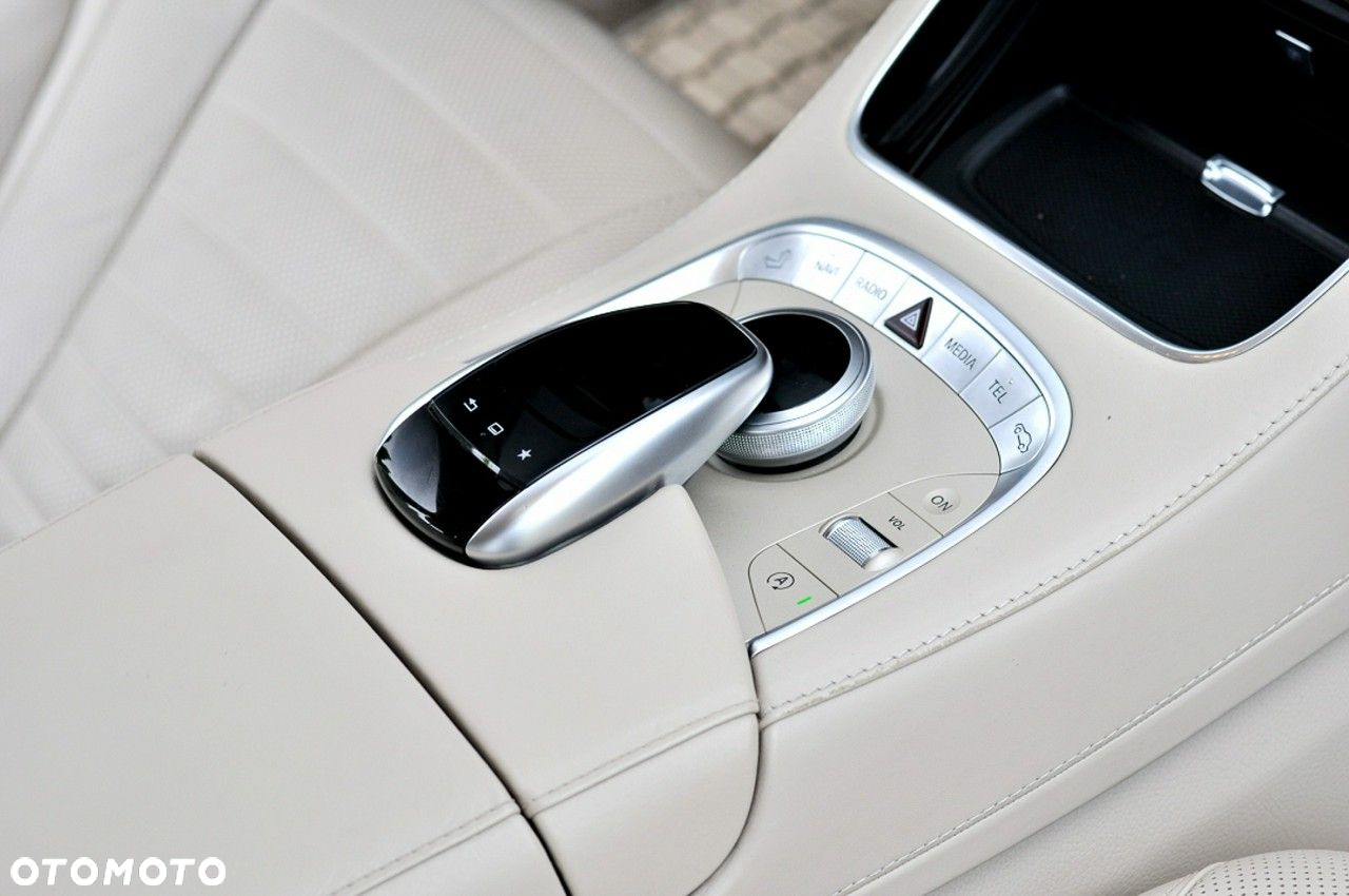 Mercedes-Benz Klasa S 500 4-Matic 9G-TRONIC - 22