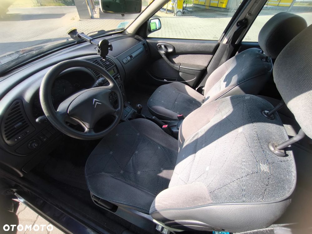 Citroën Xsara 1.6i Exclusive - 14