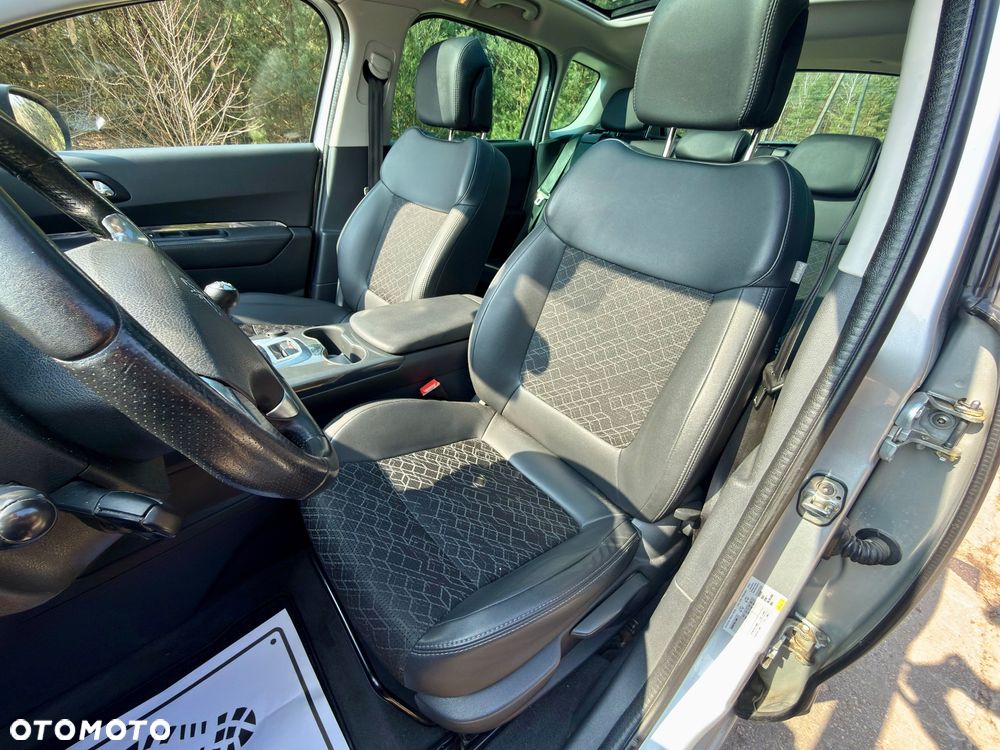 Peugeot 3008 2.0 BlueHDi Allure S&S - 6