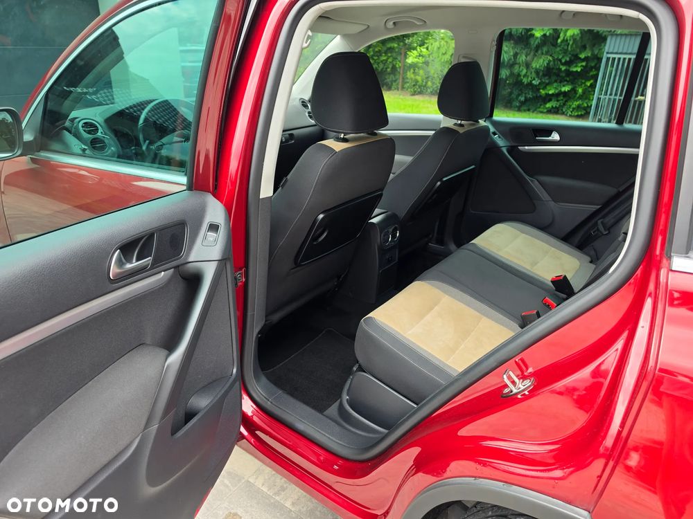 Volkswagen Tiguan 2.0 TDI DPF 4Motion DSG Track & Field - 13