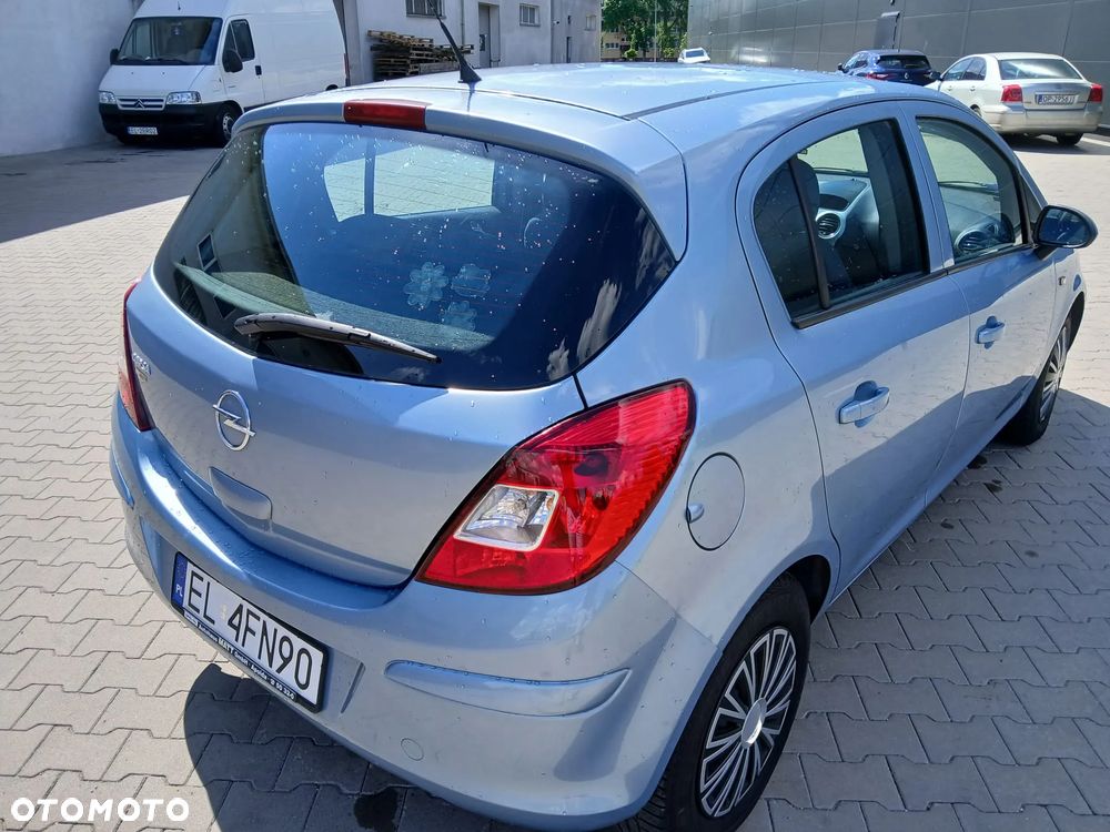Opel Corsa 1.2 16V - 7