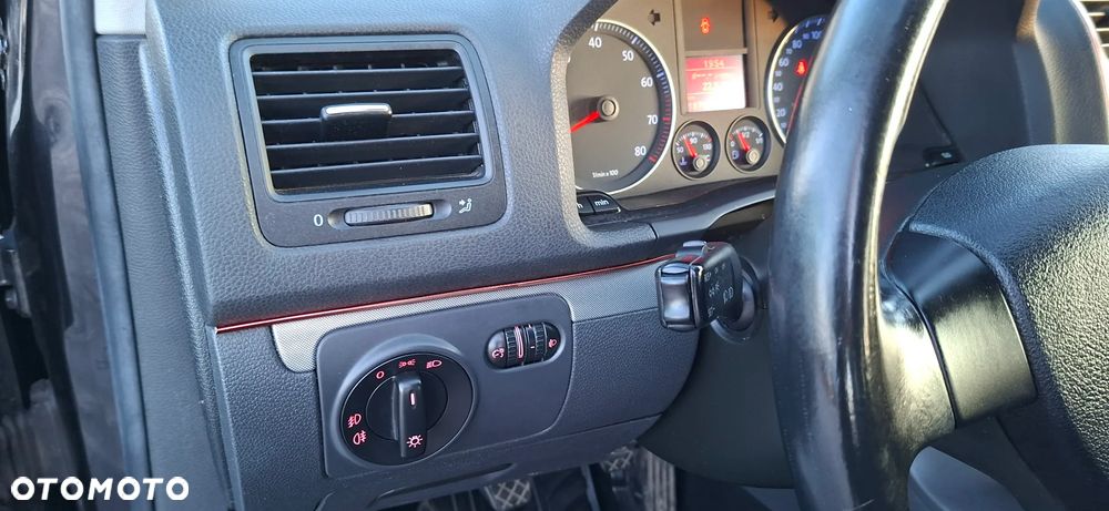 Volkswagen Golf 1.6 Goal - 26