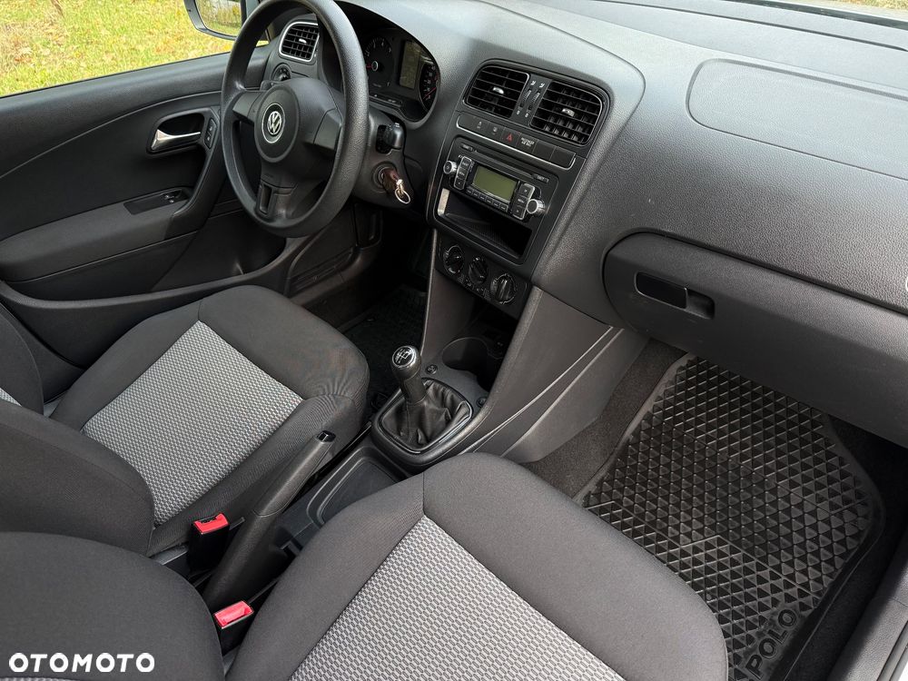 Volkswagen Polo - 18