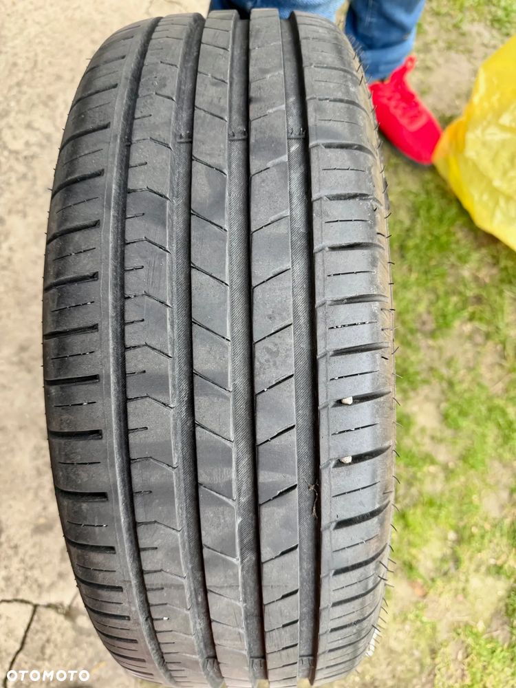 Toyota Yaris Hybrid 100 Selection Passion - 16