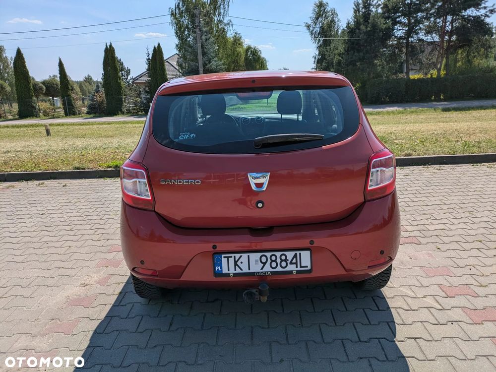 Dacia Sandero - 8