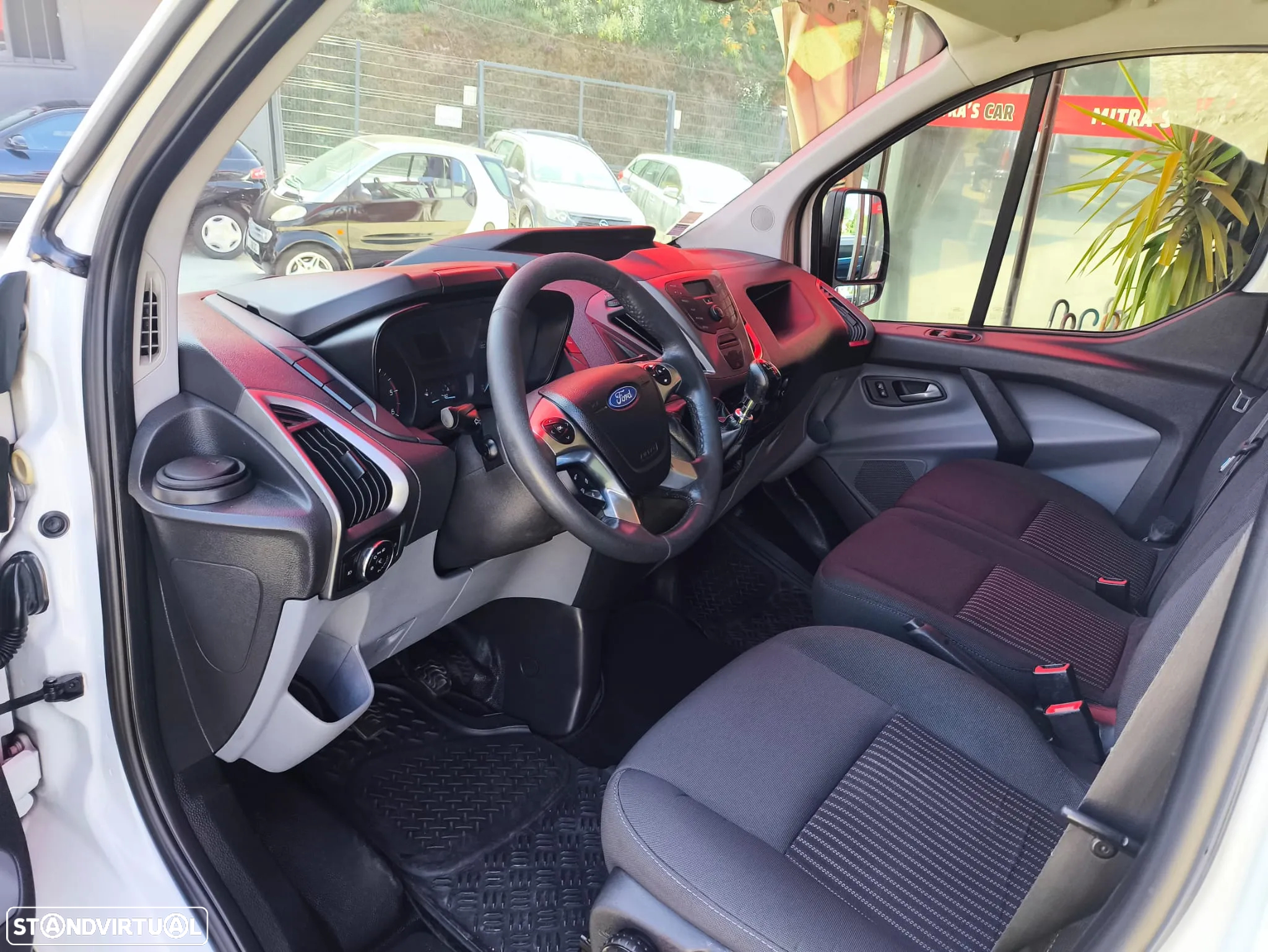 Ford Transit Custom | 2.2 TDCI | 125 Cv - 22