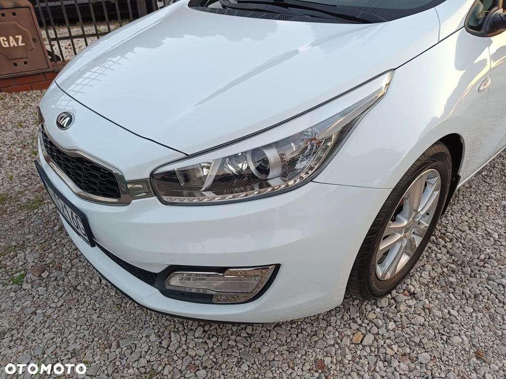 Kia ProCeed 1.6 GDI Vision - 13