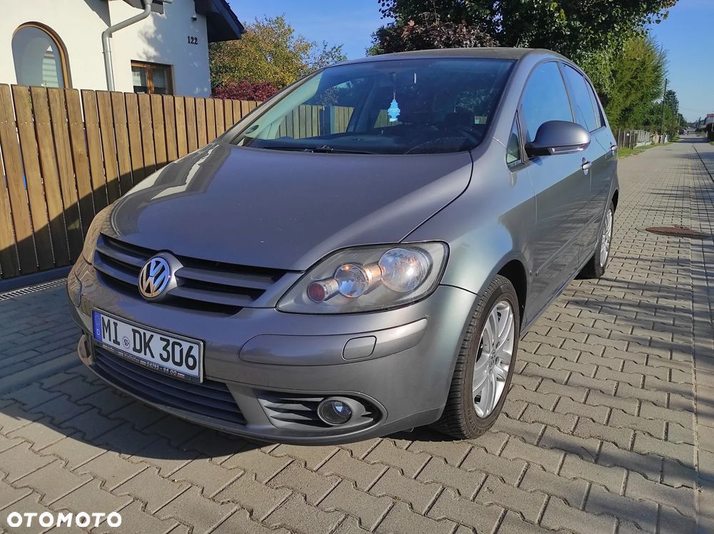 Volkswagen Golf Plus - 1