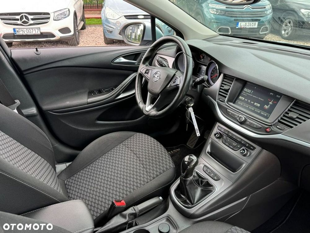 Opel Astra - 4