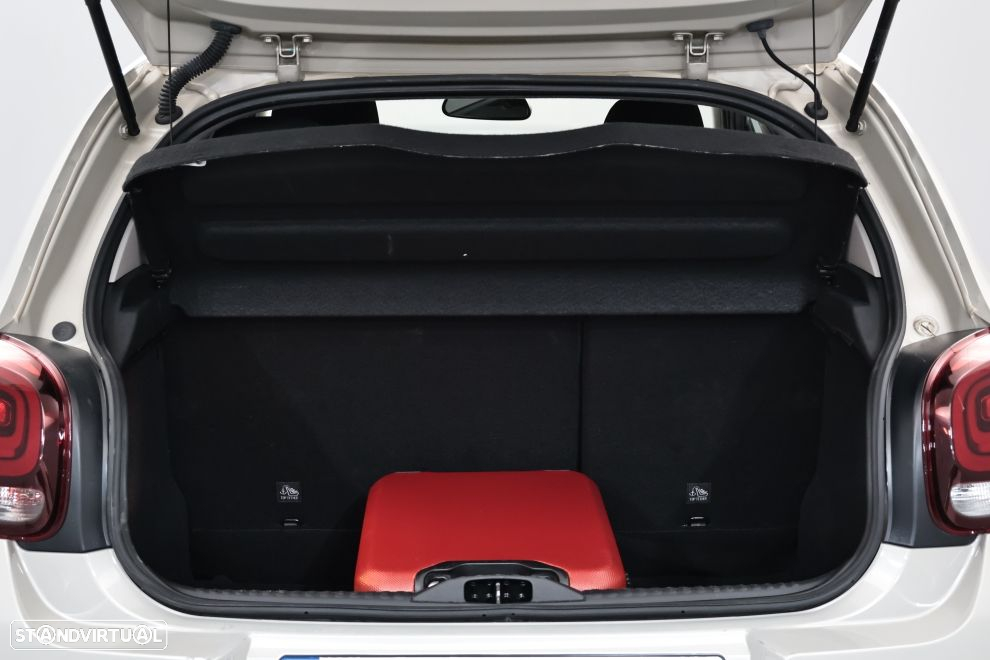 Citroën C3 1.2 PureTech Max EAT6 - 27