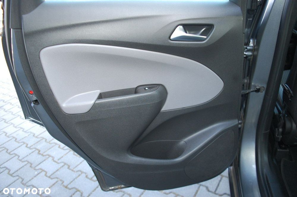 Opel Crossland X - 30