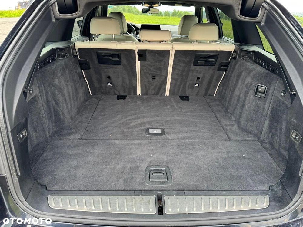 BMW Seria 5 520d xDrive M Sport sport - 25