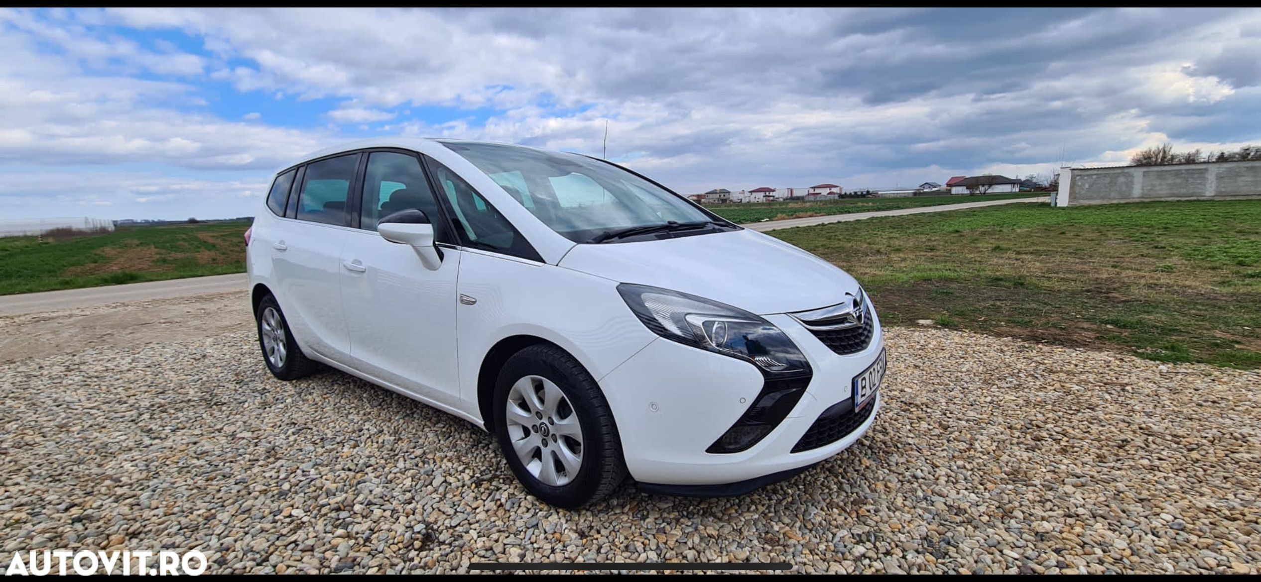 Opel Zafira Tourer 1.6 CDTI ECOTEC Start/Stop Edition - 1