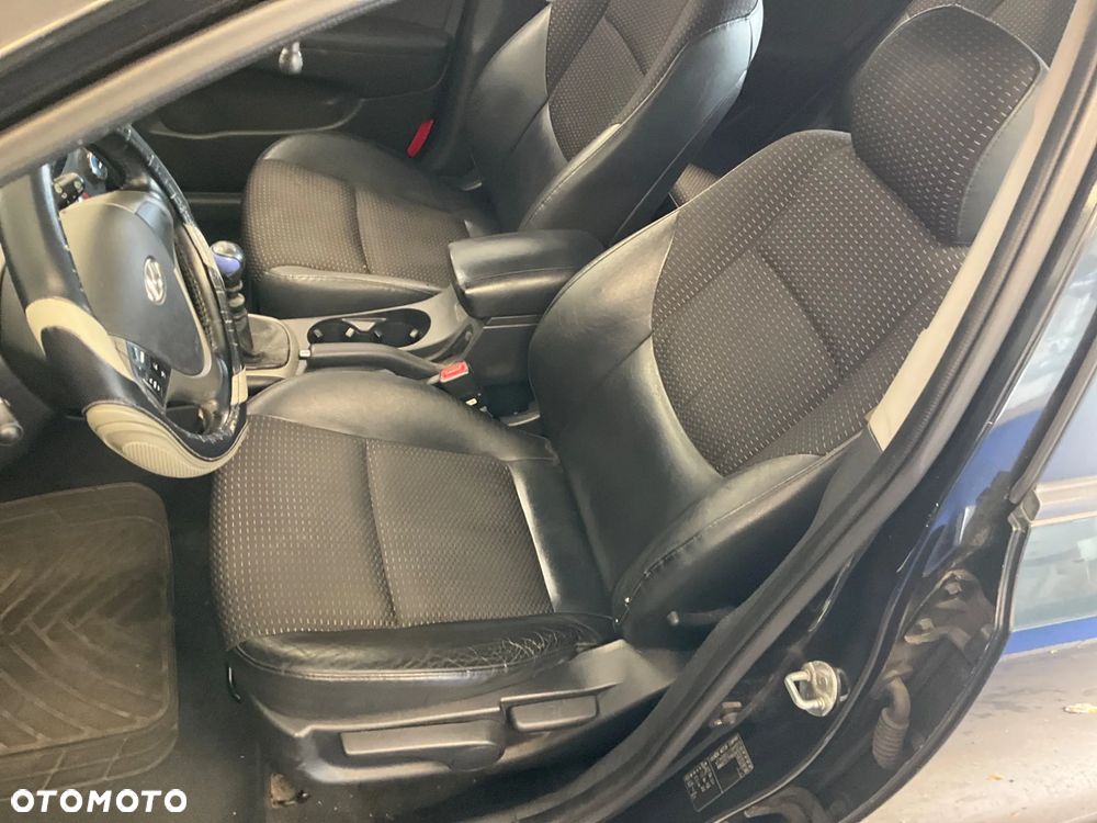 Hyundai i30 1.6 CRDI Comfort - 6