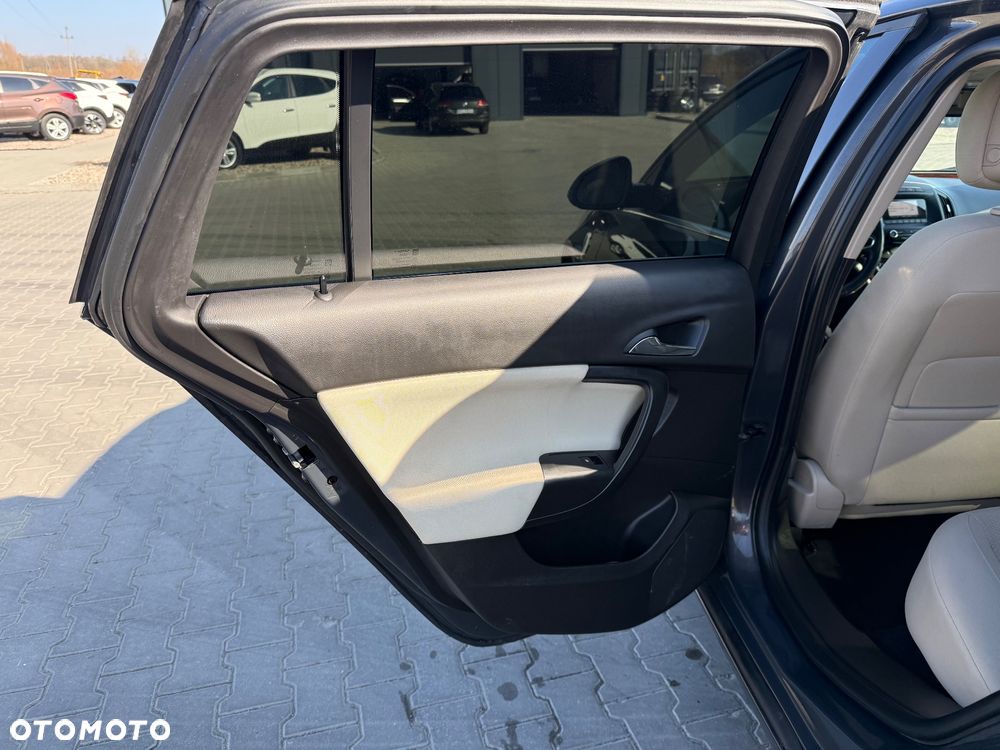 Opel Insignia 2.0 CDTI ecoFLEX Start/Stop Innovation - 19