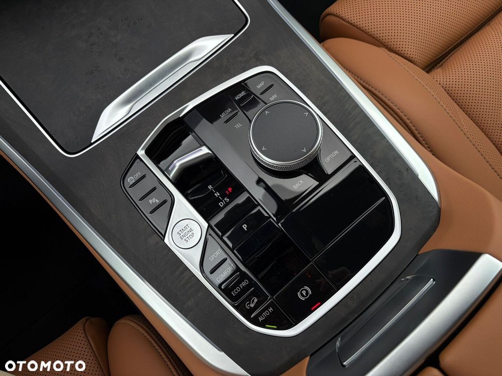BMW X5 xDrive40d mHEV sport - 24