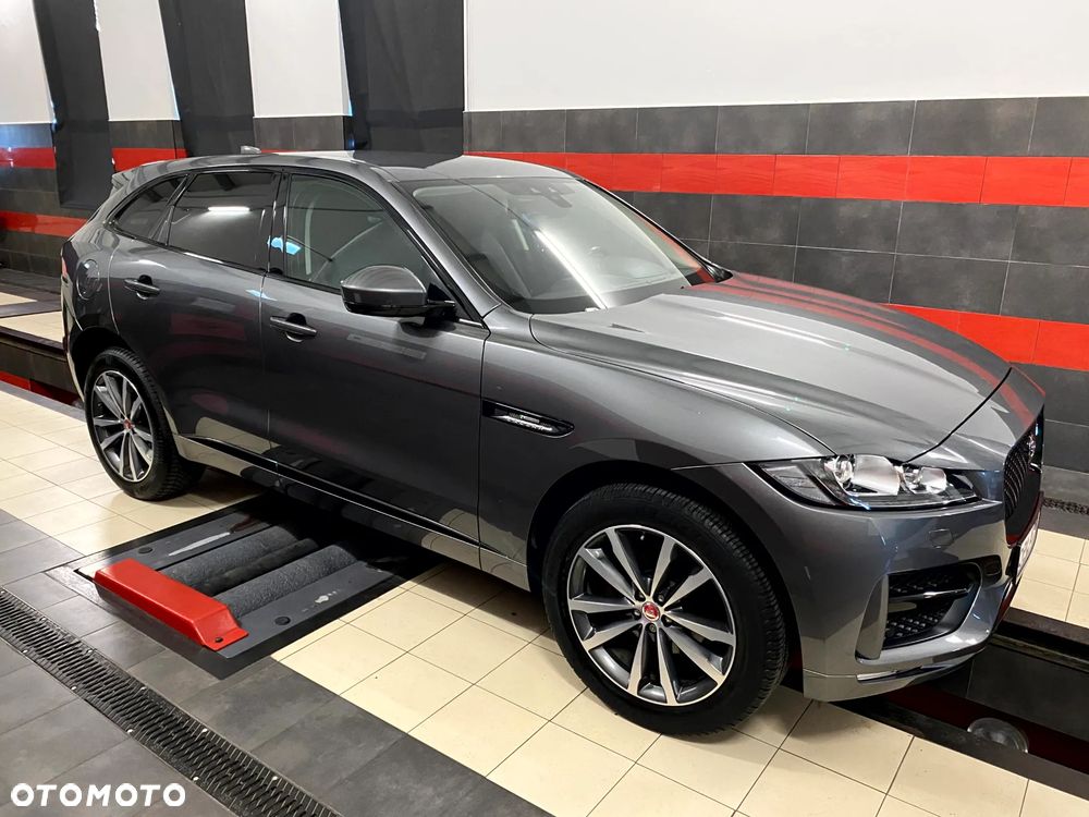 Jaguar F-Pace 20d R-Sport - 5