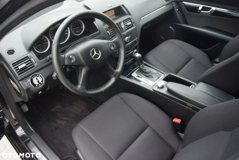 Mercedes-Benz Klasa C - 17