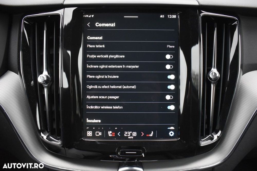 Volvo XC 60 - 35