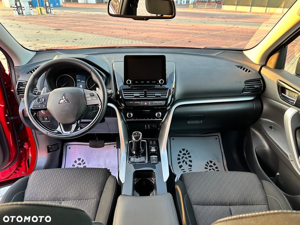 Mitsubishi Eclipse Cross - 8
