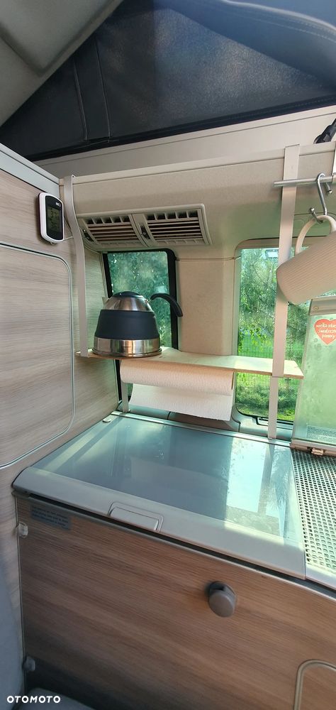 Volkswagen California - 12