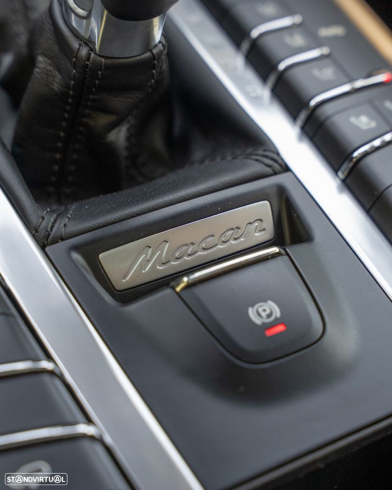 Porsche Macan - 33