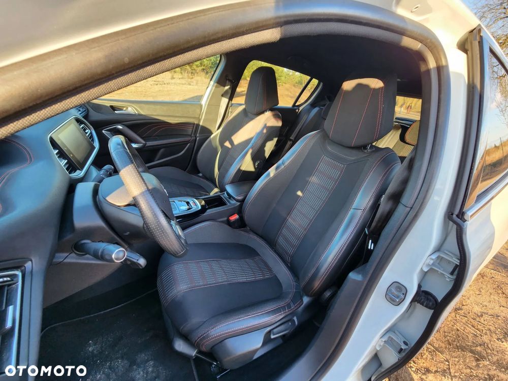 Peugeot 308 PureTech 130 EAT6 Stop & Start GT-Line Edition - 15