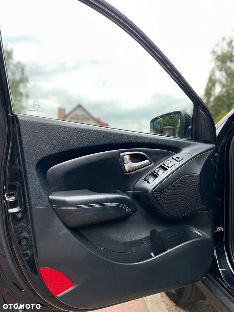 Hyundai ix35 2.0 2WD Style - 35