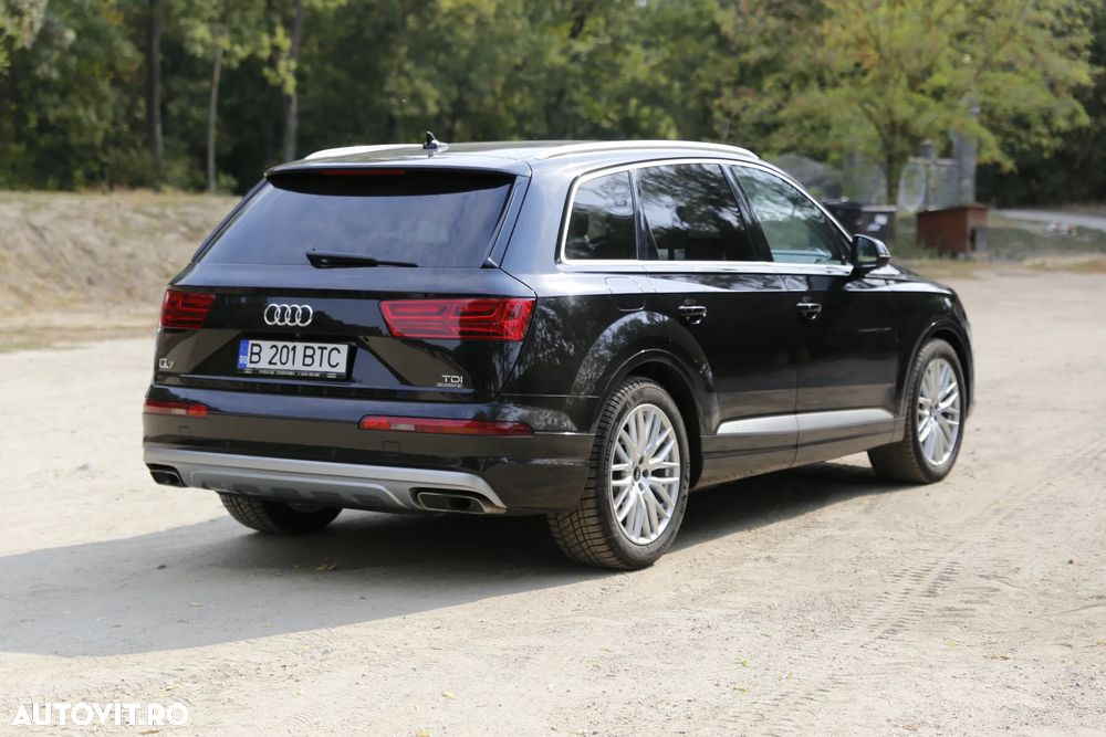 Audi Q7 - 1