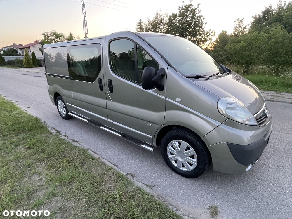 Opel Vivaro - 17