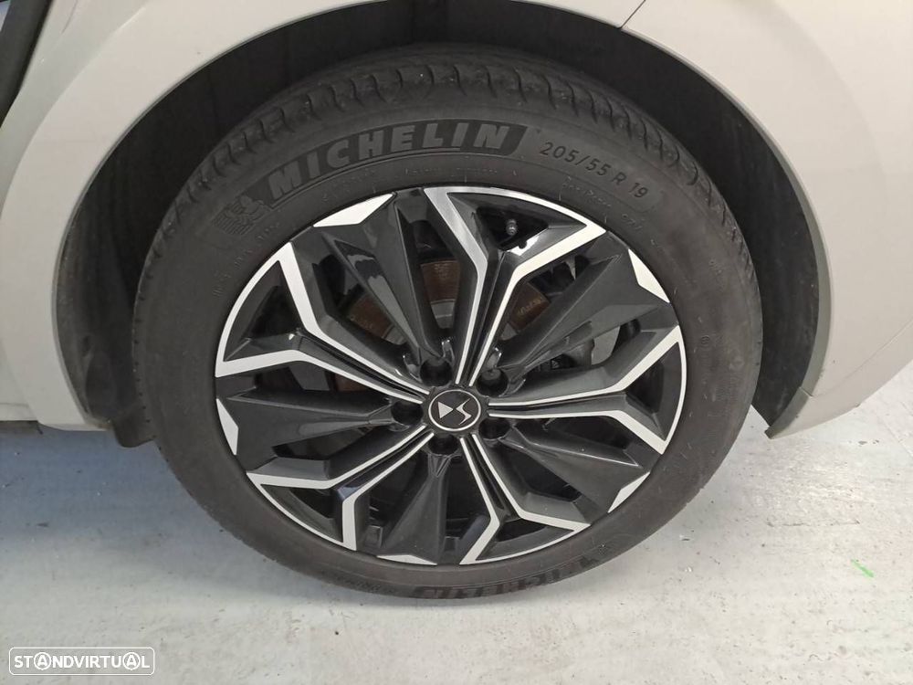 DS DS4 E-Tense Rivoli EAT8 - 11