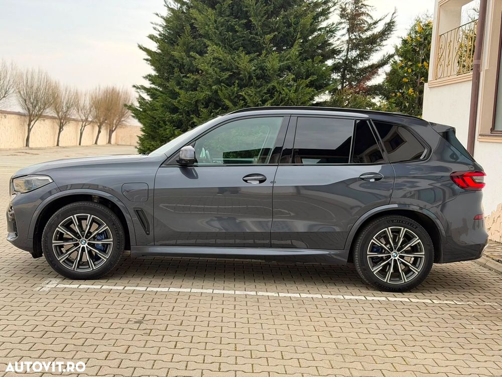 BMW X5 xDrive45e - 10