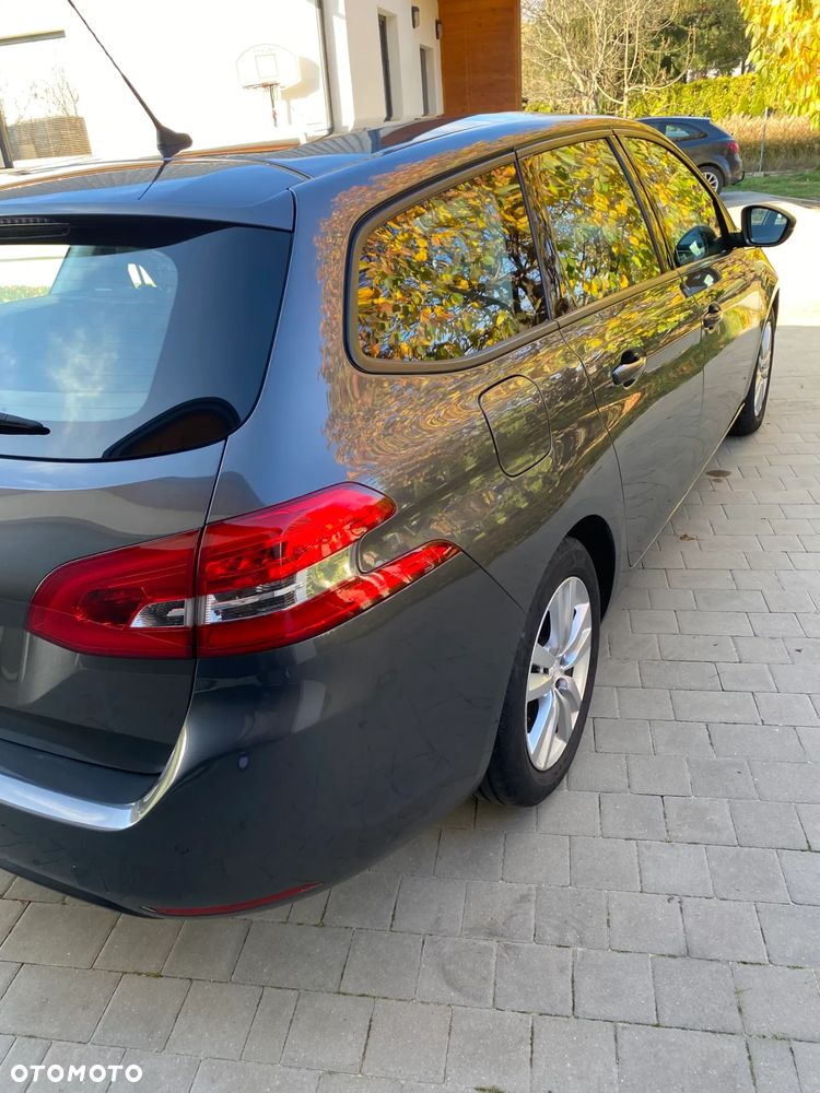 Peugeot 308 1.5 BlueHDi Active Pack S&S EAT8 - 9