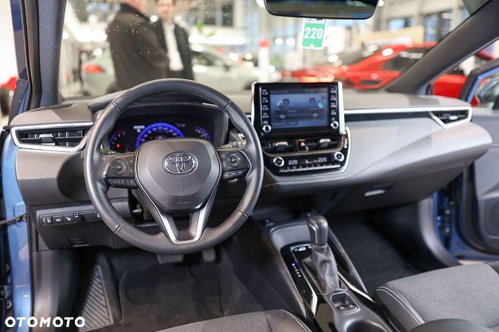 Toyota Corolla 1.8 Hybrid Comfort - 26