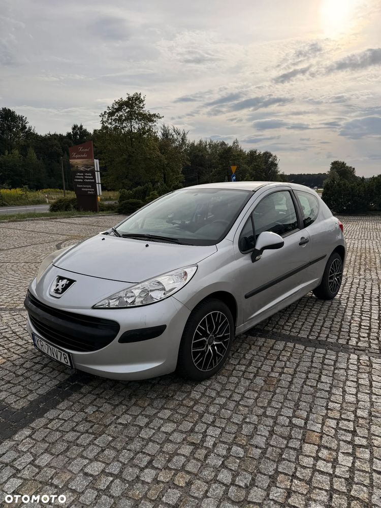 Peugeot 207 - 20