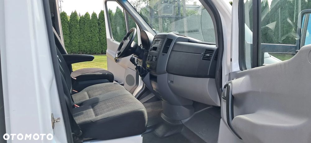 Mercedes-Benz Sprinter 516 - 36