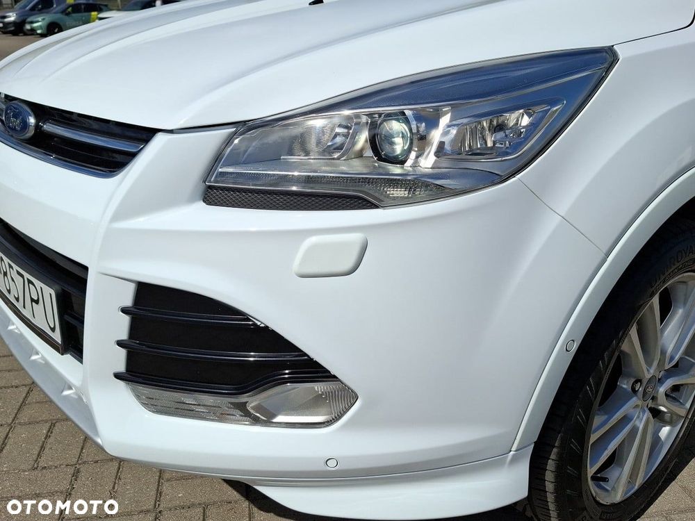 Ford Kuga 1.5 EcoBoost 4WD Titanium - 16