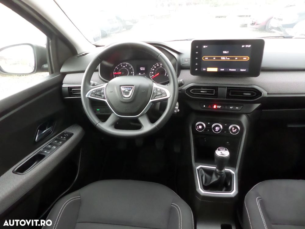 Dacia Sandero ECO-G 100 MT5 Journey - 31