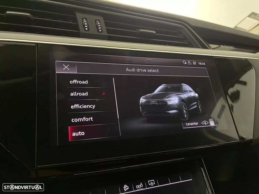Audi e-tron 50 quattro Advanced - 29