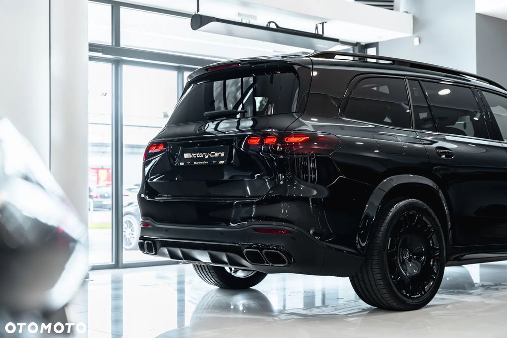 Mercedes-Benz GLS - 12