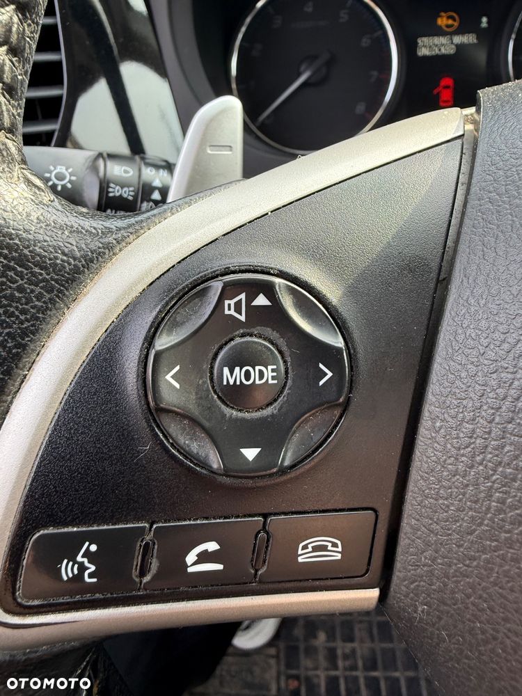 Mitsubishi Outlander 2.0 Intense Comfort 4WD CVT - 31