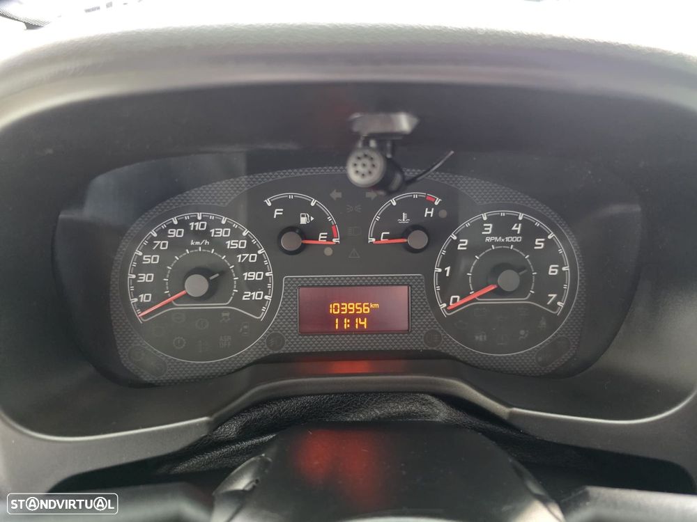 Fiat Fiorino 1.3 M-jet - 19