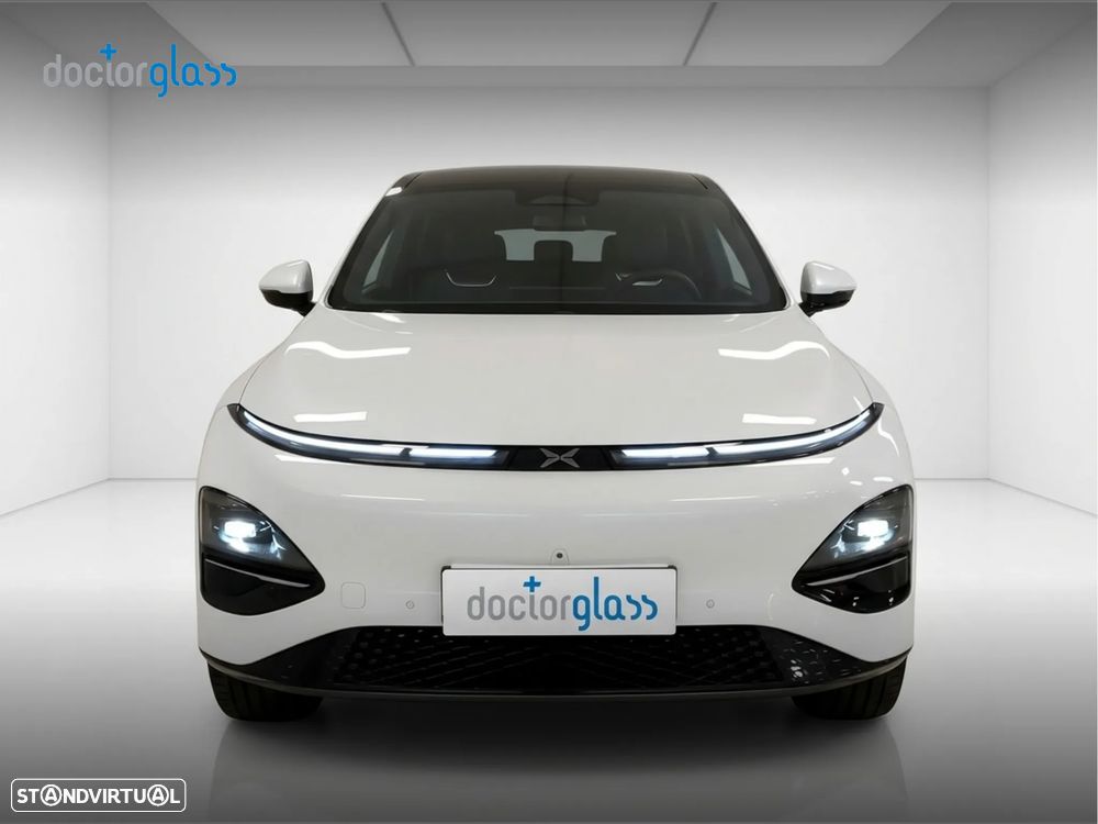 Xpeng G6 66 kWh Standard Range + Gancho de Reboque - 1