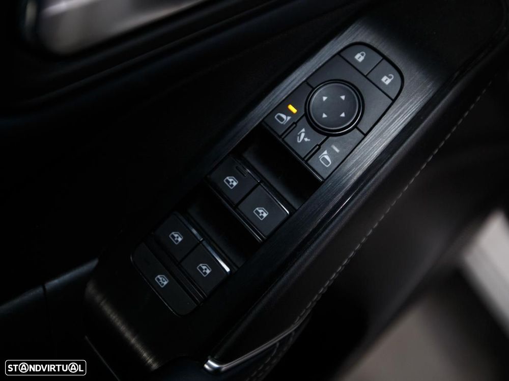 Nissan Qashqai 1.3 DIG-T Acenta Xtronic - 27